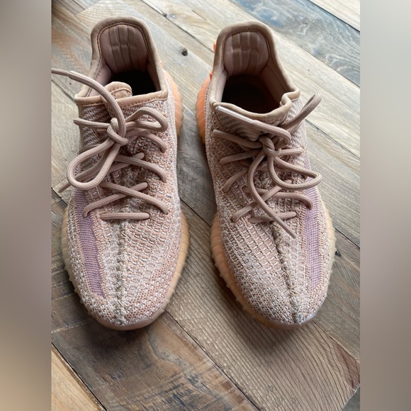 Yeezy Boost 350 - Picture 3 of 10